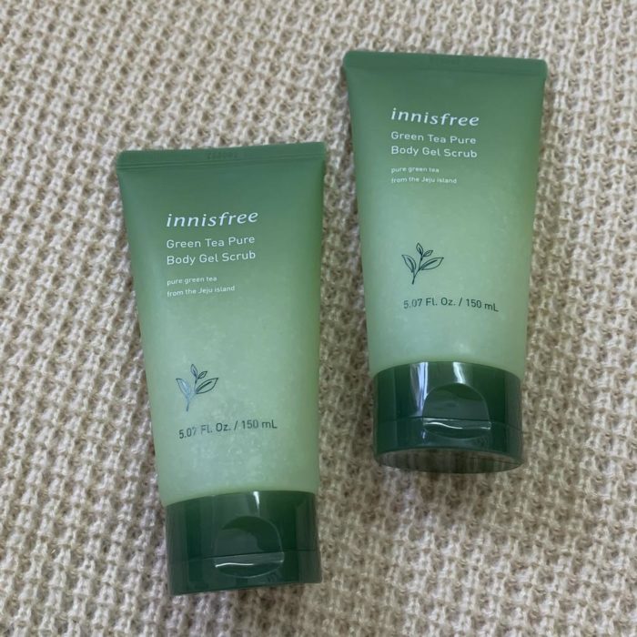 Innisfree Green Tea Pure Body Gel Scrub 9