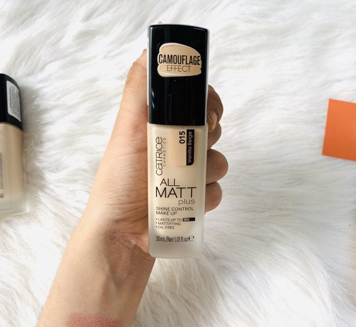 Kem nền kiềm dầu Catrice all matt plus shine control make up 18h 10
