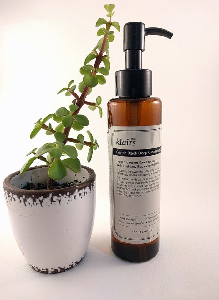 dau tay trang kiem soat ba nhon klairs gentle black deep cleansing oil 10