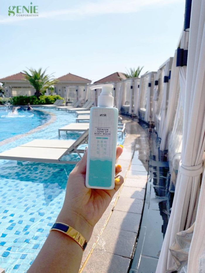 sua tam trang da genie premium tone up body wash 10