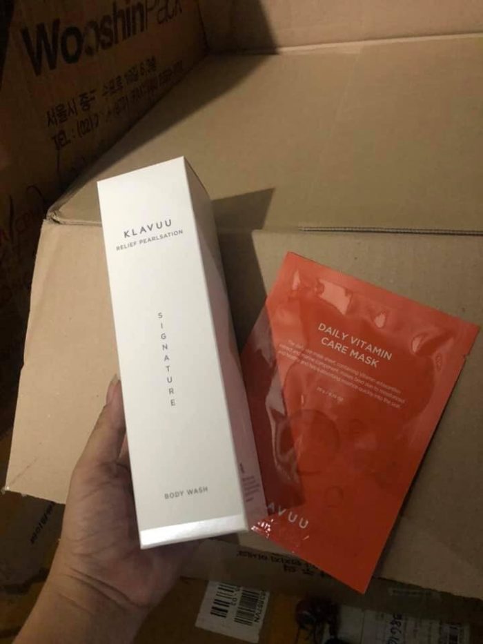 sua tam trang da Relief Pearlsation Signature Body Wash 10