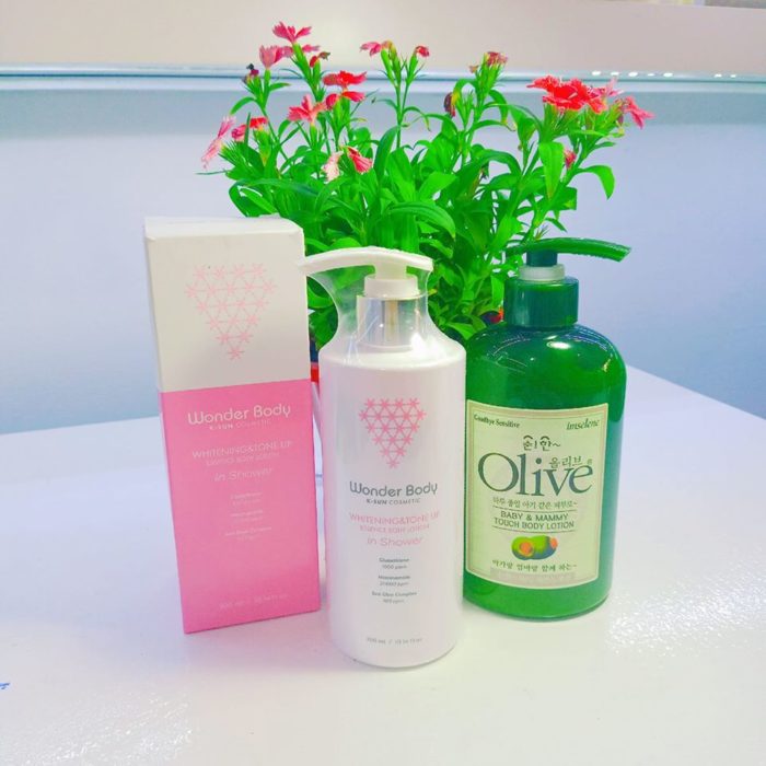 Sua tam trang da Wonder Body Whitening And Tone Up Essence Body Lotion 9