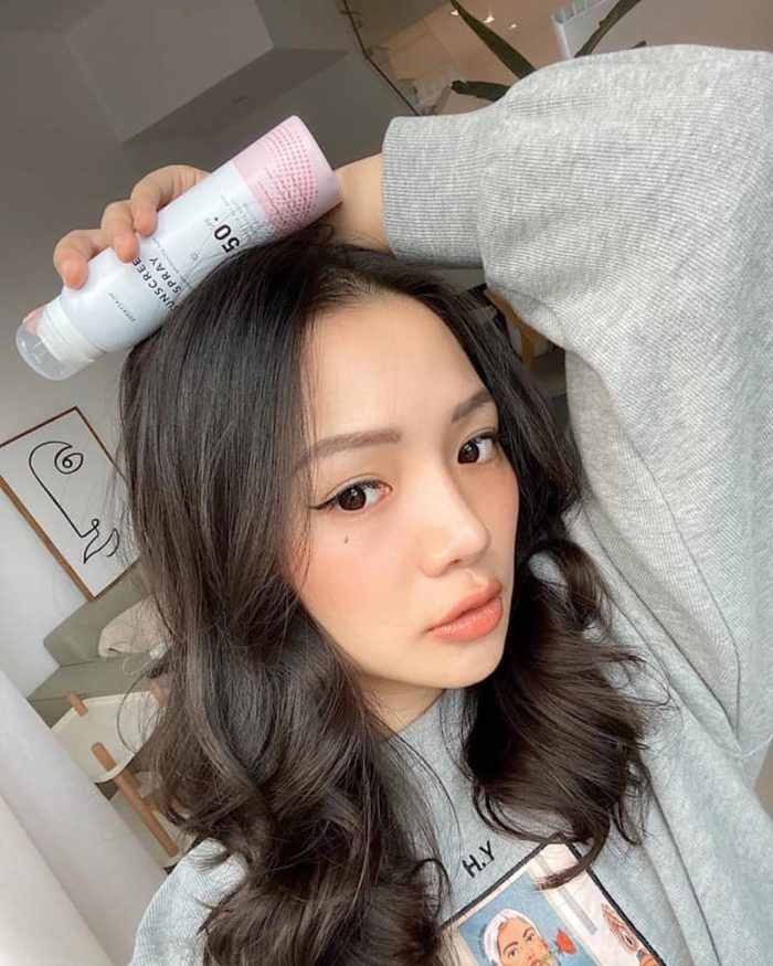 Xit Chong Nang Trang Da 20DaySkin SunScreen Spray 10