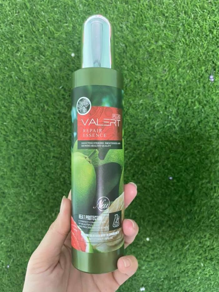 Xit duong toc tinh dau buoi Valert Repair Essence Plus 3