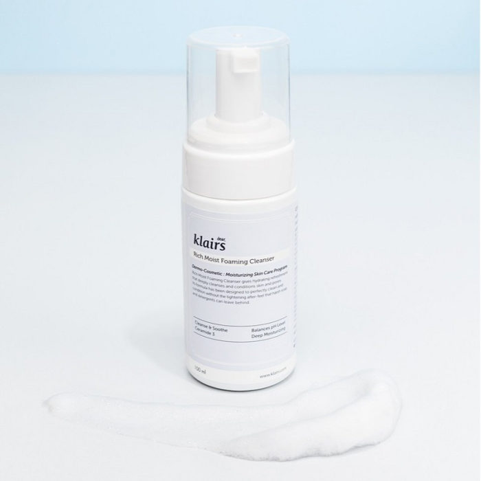 rua mat klairs rich moist foaming cleanser 1 1