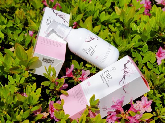 sua duong the elliz blossom whitening body lotion 10