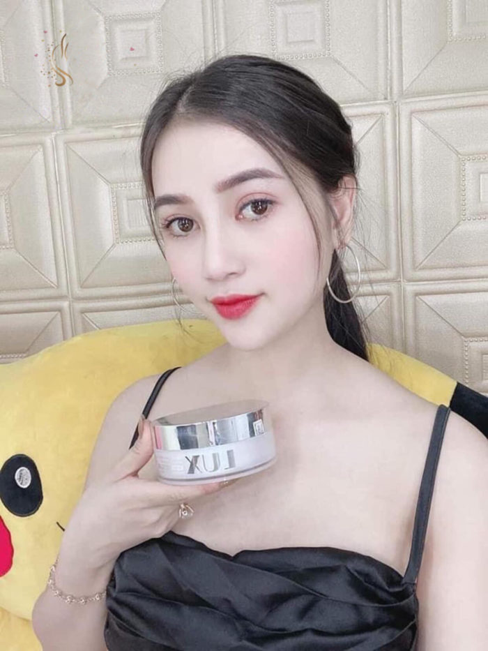 kem duong trang da tinh chat yen tuoi collagen lux velvet whitenning 12