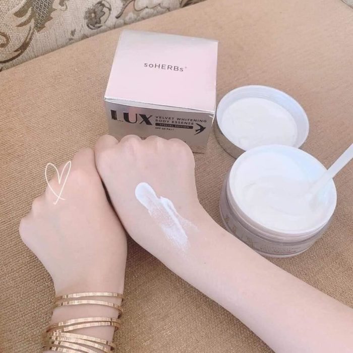 kem duong trang da tinh chat yen tuoi collagen lux velvet whitenning 8