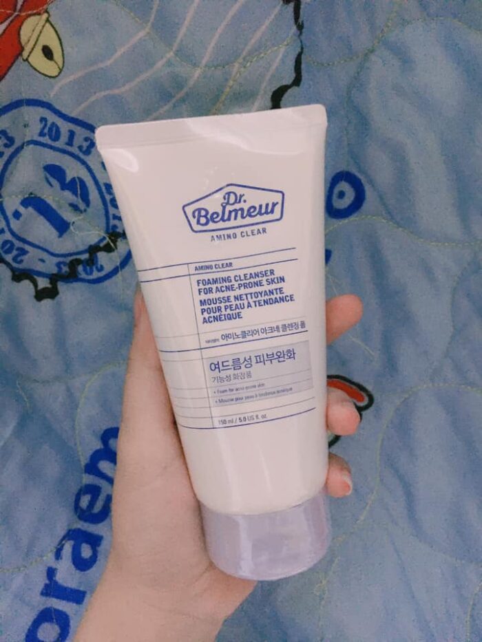 sua rua mat tri mun dr belmeur amino clear bubble foaming cleanser 10