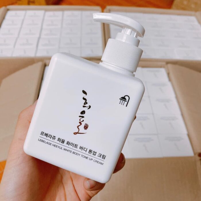kem duong the kich trang nha nang lebelage heeyul white body tone up cream 4
