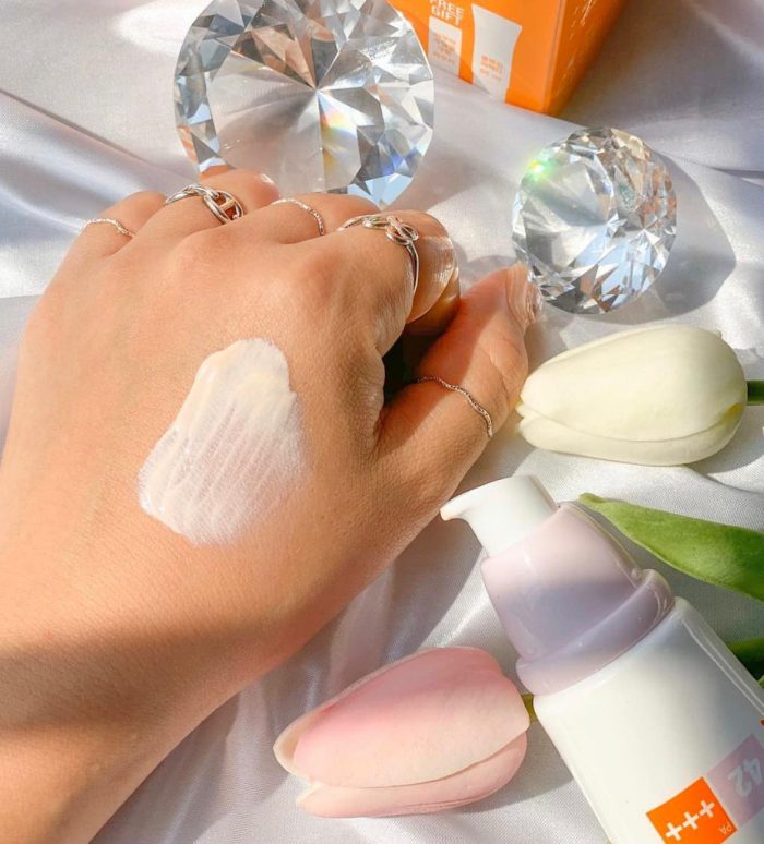 Kem chống nắng CNP Laboratory Tone Up Protection Sun SPF42 PA +++