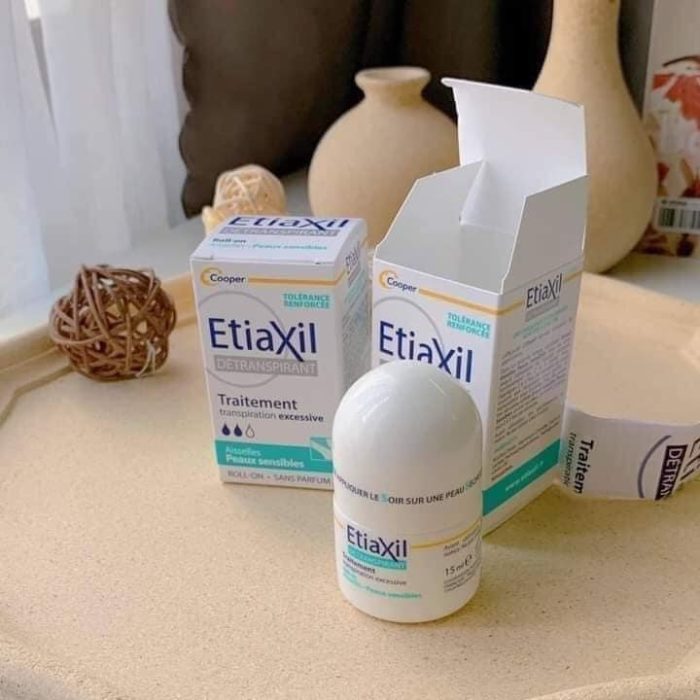 Lăn khử mùi đặc trị hôi nách Etiaxil