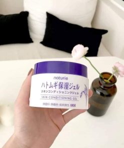 kem duong am naturie skin conditioning gel4