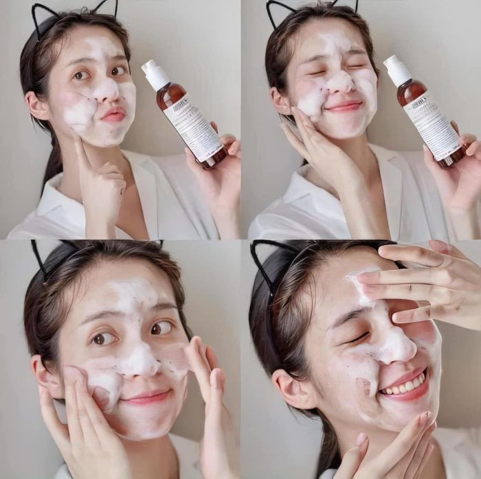 Sữa rửa mặt Kiehls Calendula Foam Cleansing Gel