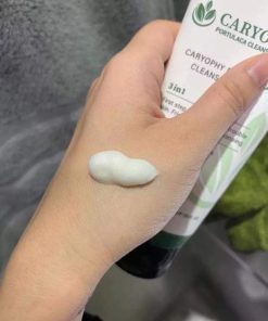sua rua mat tri mun caryophy portulaca cleansing foam2