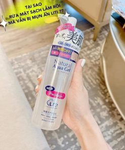 Tẩy da chết Cure Natural Aqua Gel