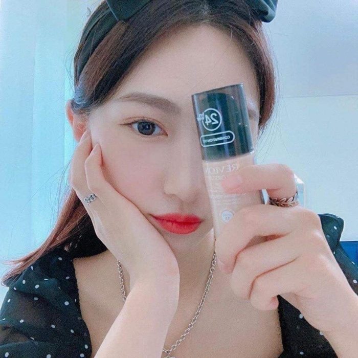Kem nền Revlon Colorstay 24hrs