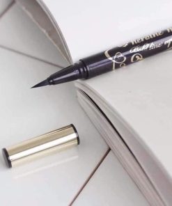 ke mat kiss me heroine make smooth liquid eyeliner2