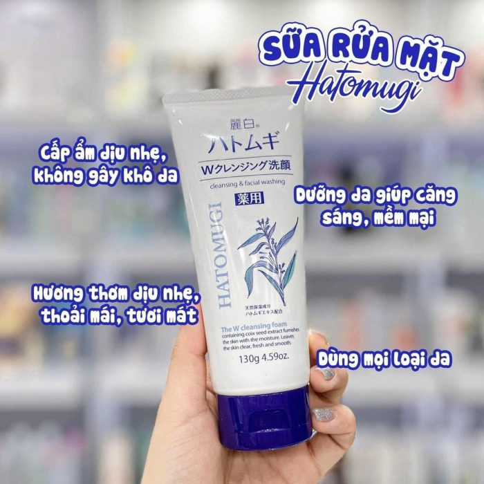 Sữa rửa mặt ý dĩ Hatomugi Naturie Cleansing Foam