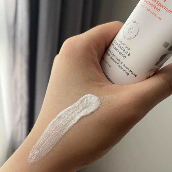 Kem Chống Nắng Epi rx Invisible Shield Ex