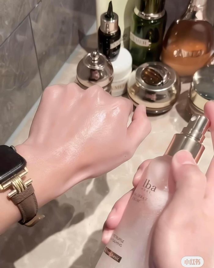Xịt Khoáng D'alba Vita Spray Serum