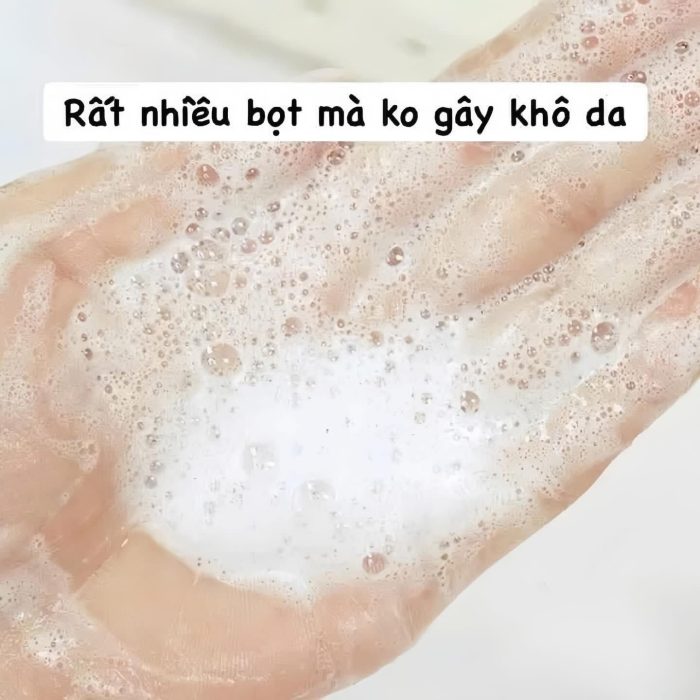 Sữa rửa mặt CNP Laboratory Propolis Amino Cleanser