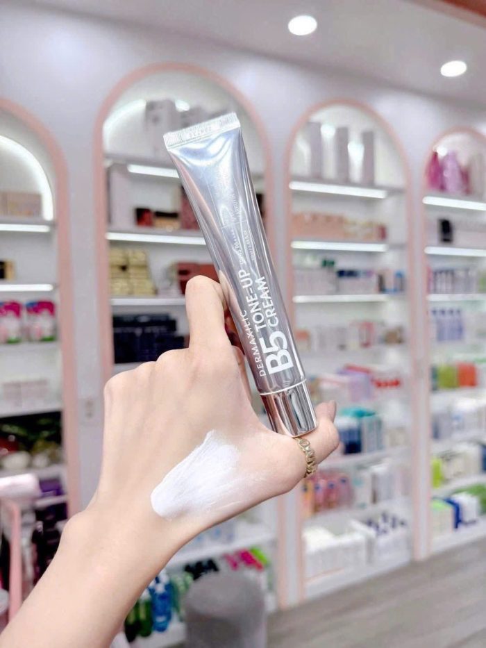Kem dưỡng Dermaxilic B5 Tone-up Cream