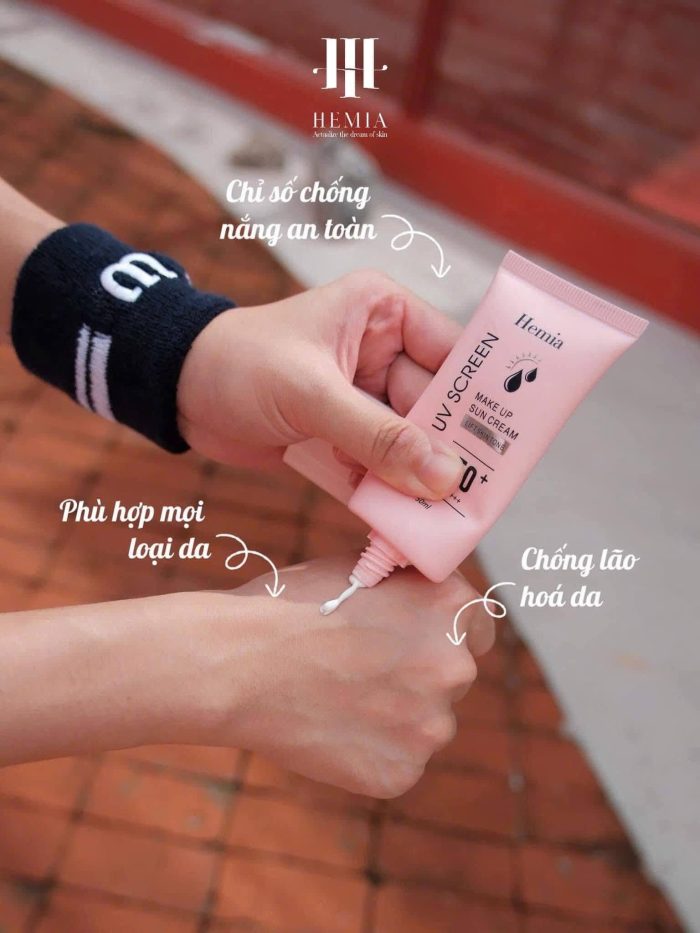 Kem chống nắng Hemia Face UV Screen SPF50+ PA+++