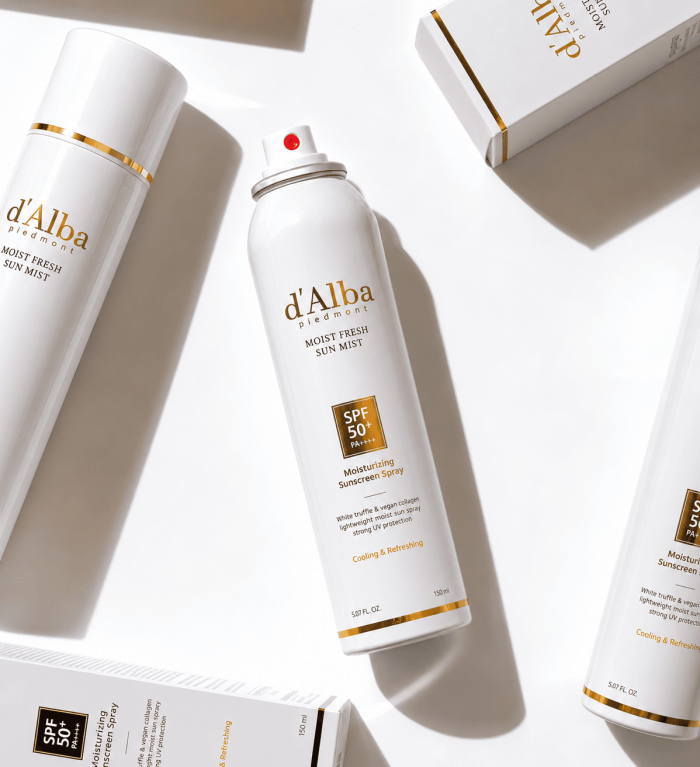Xịt Chống Nắng Dalba Moist Fresh Sun Mist SPF50+