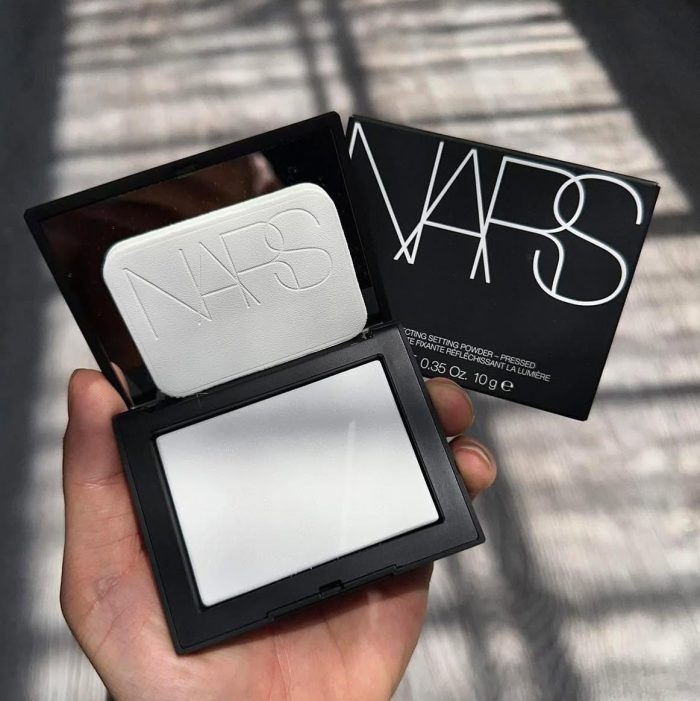 Phấn Phủ Nars Light Reflecting Setting Powder