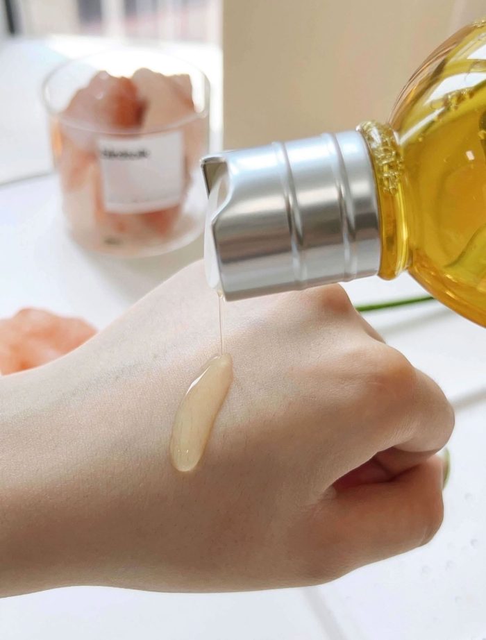 Dầu dưỡng LOccitane Amande Sublime Huile Souplesse