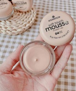 phan tuoi essence soft touch mousse make up6