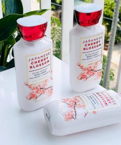 Sữa dưỡng thể Japanese Cherry Blossom - Bath & Body Works Body Lotion