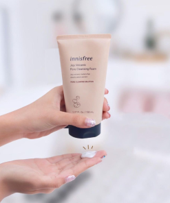sua rua mat innisfree jeju volcanic pore cleansing foam6